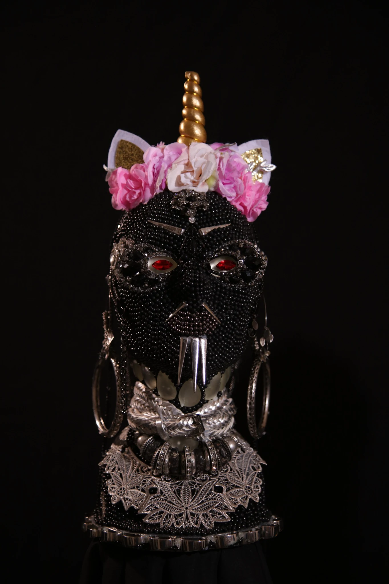Disco Balling Heads, 2022 sculpture