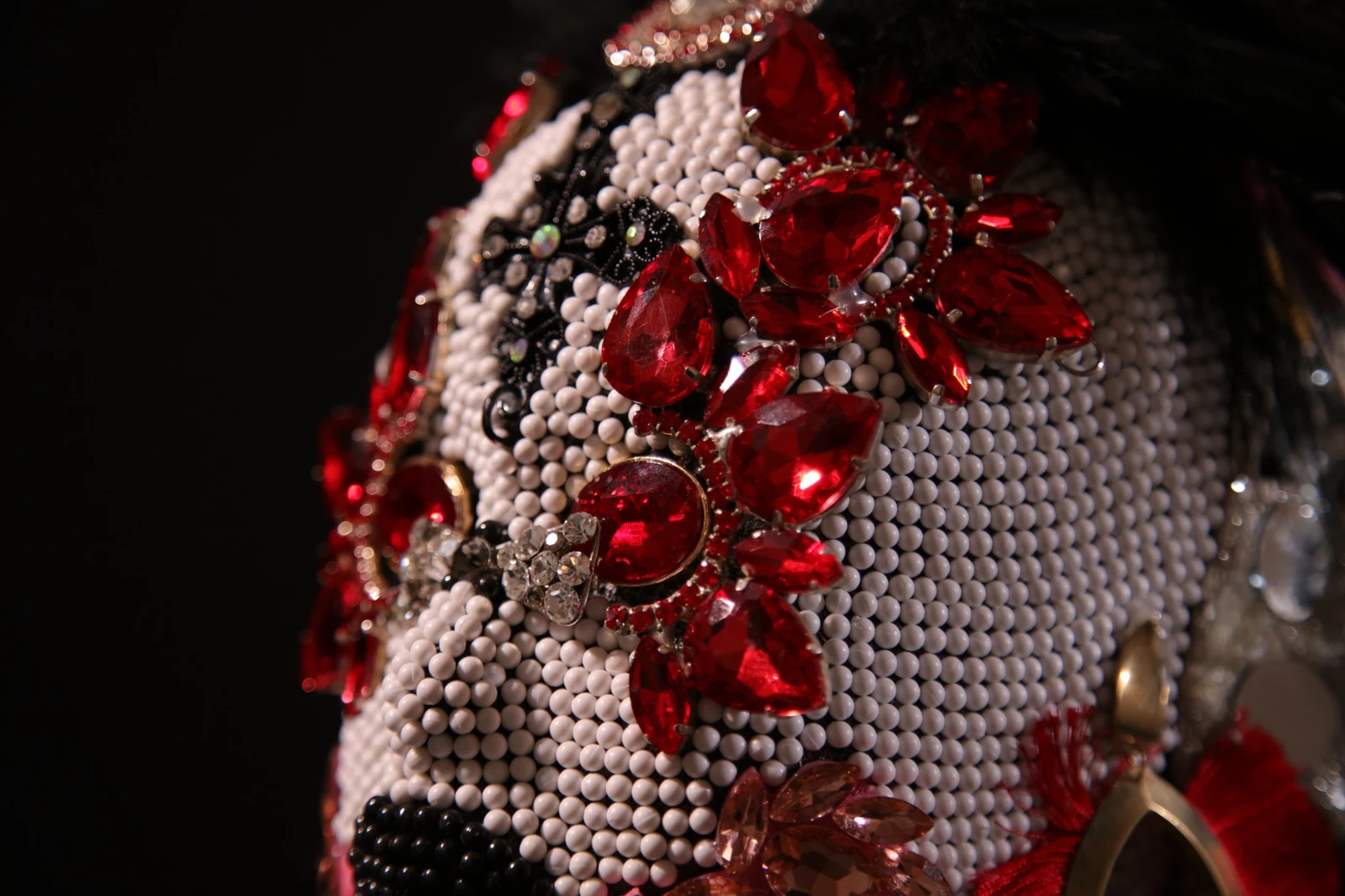 Disco Balling Heads, 2022 sculpture